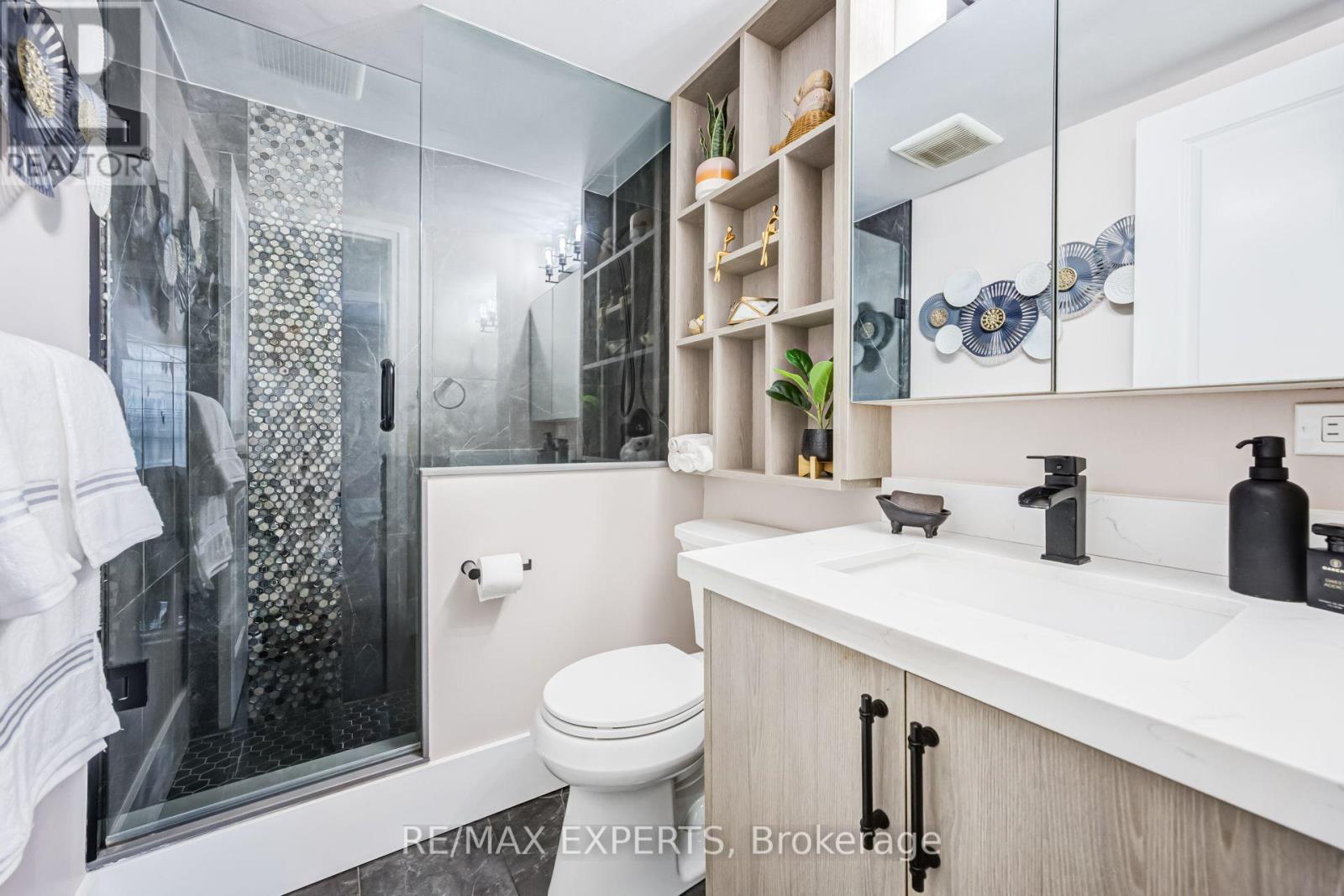 1104 - 130 Neptune Drive, Toronto, Ontario M6A 1X5 - Photo 22 - C14092808