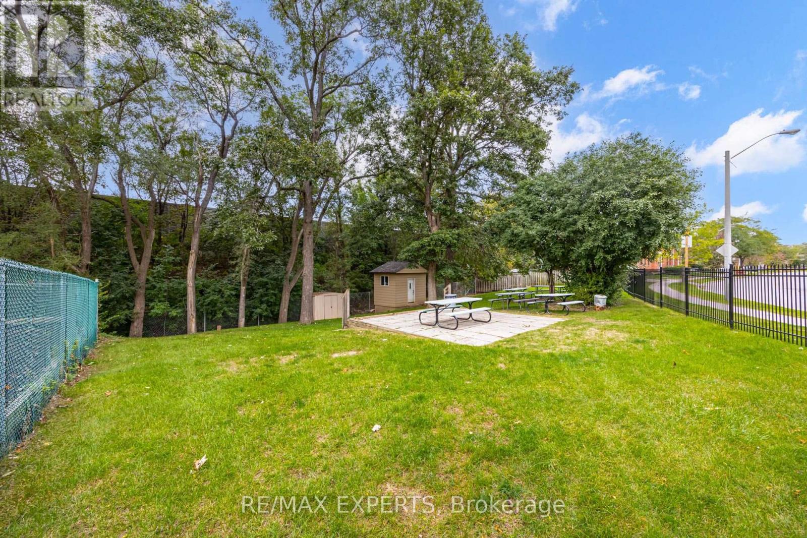 1104 - 130 Neptune Drive, Toronto, Ontario M6A 1X5 - Photo 37 - C14092808