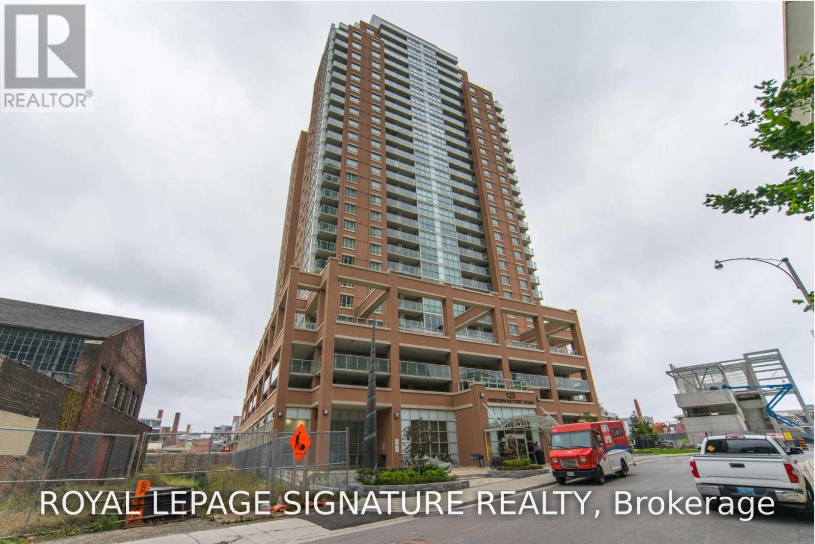 1315 - 125 Western Battery Road, Toronto, Ontario  M6K 3R8 - Photo 2 - C14092844
