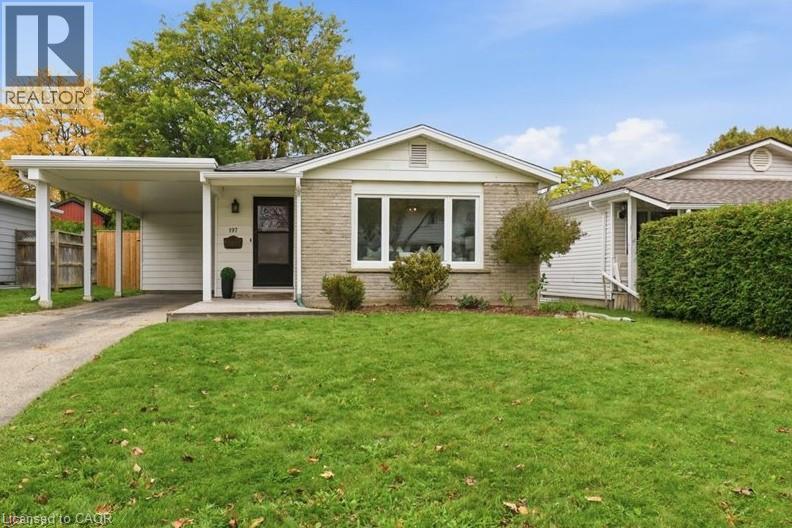 197 PINEDALE Drive, Kitchener, Ontario