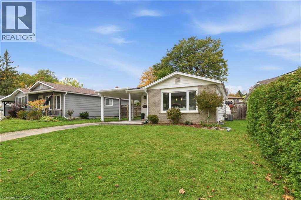 197 Pinedale Drive, Kitchener, Ontario  N2E 1K2 - Photo 4 - 40870674