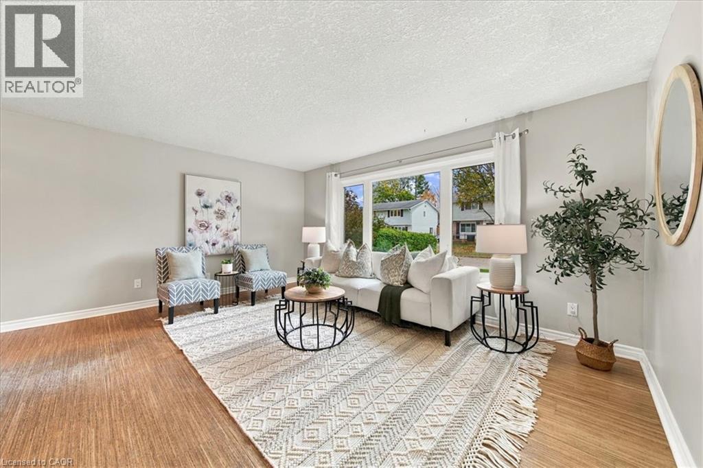 197 Pinedale Drive, Kitchener, Ontario  N2E 1K2 - Photo 6 - 40870674