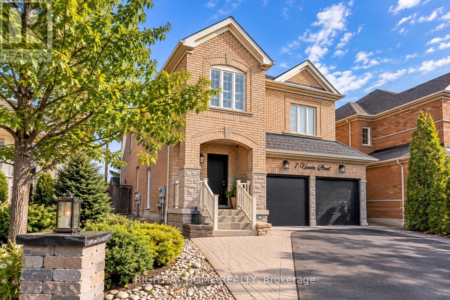 7 URWIN STREET, Ajax, Ontario