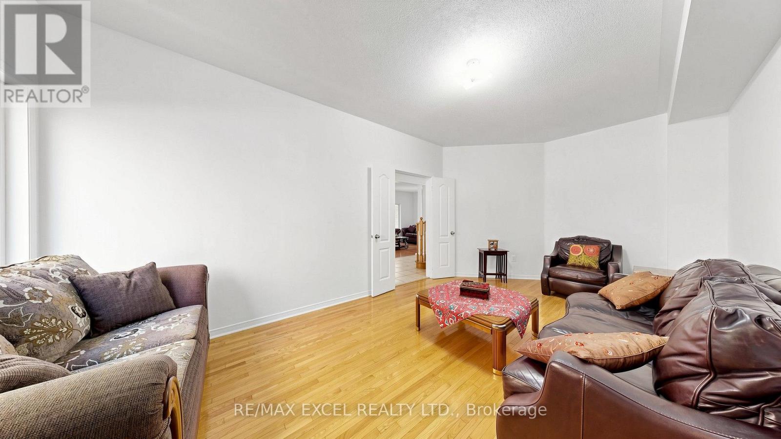 44 Canyon Hill Avenue, Richmond Hill, Ontario  L4C 9T5 - Photo 12 - N14081770
