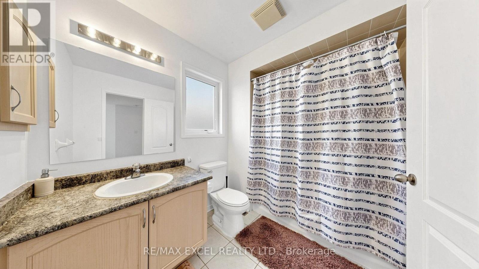44 Canyon Hill Avenue, Richmond Hill, Ontario  L4C 9T5 - Photo 32 - N14081770