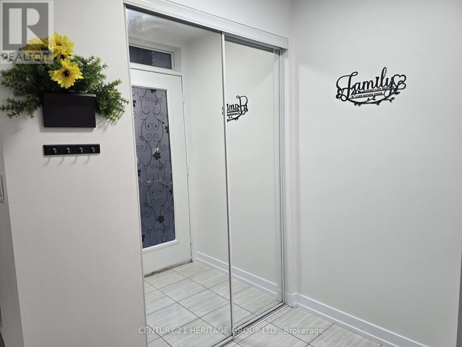 309 - 20 Dunsheath Way, Markham, Ontario  L6B 1N3 - Photo 4 - N14092704