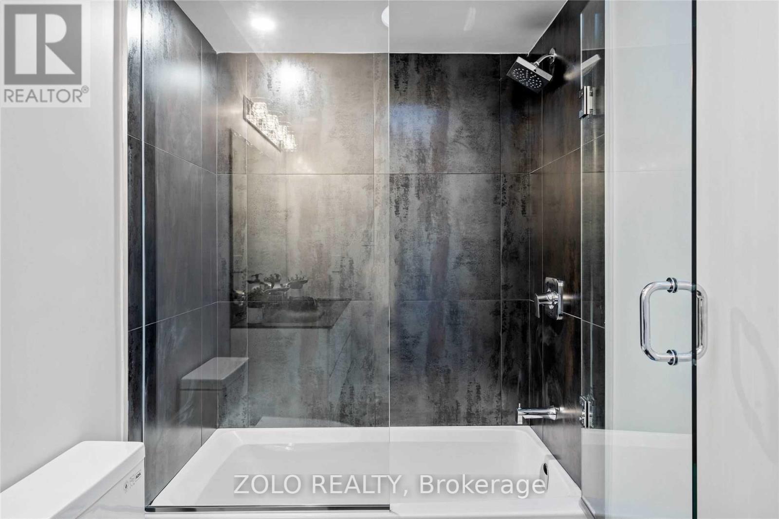 20 Eastman Crescent, Newmarket, Ontario  L3Y 5R9 - Photo 24 - N14092860