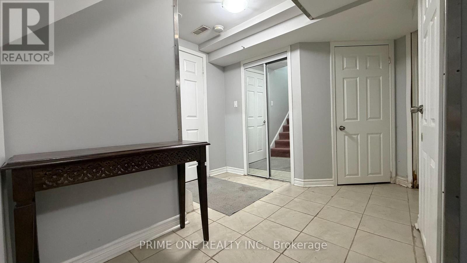 3284 Cactus Gate, Mississauga, Ontario  L5N 8A6 - Photo 2 - W14092596