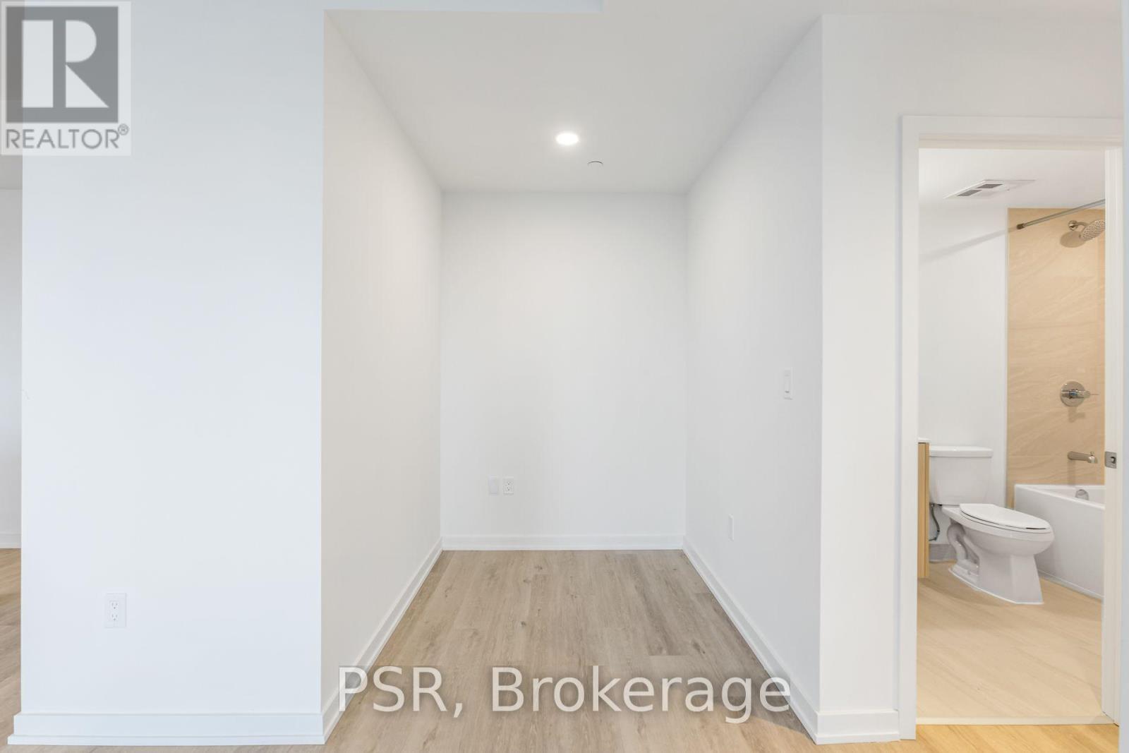 403 - 4365 Bloor Street W, Toronto, Ontario M9C 1R3 - Photo 8 - W14092684