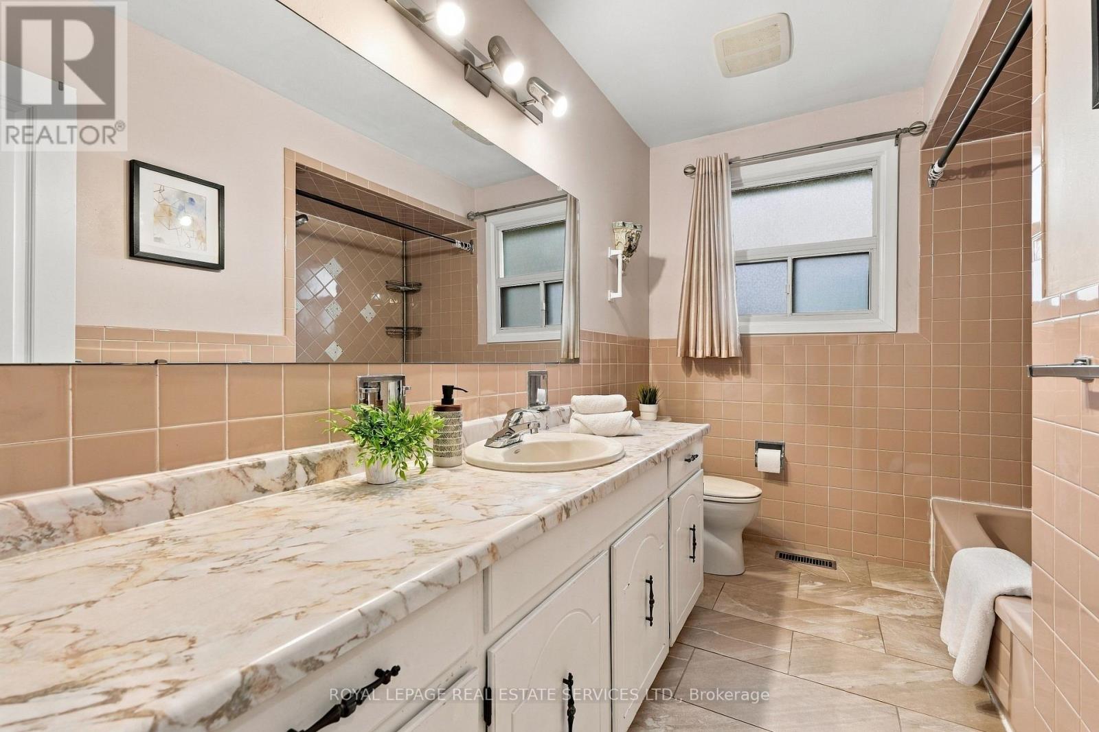 476 Michelle Row, Mississauga, Ontario  L5A 3C3 - Photo 13 - W14092736