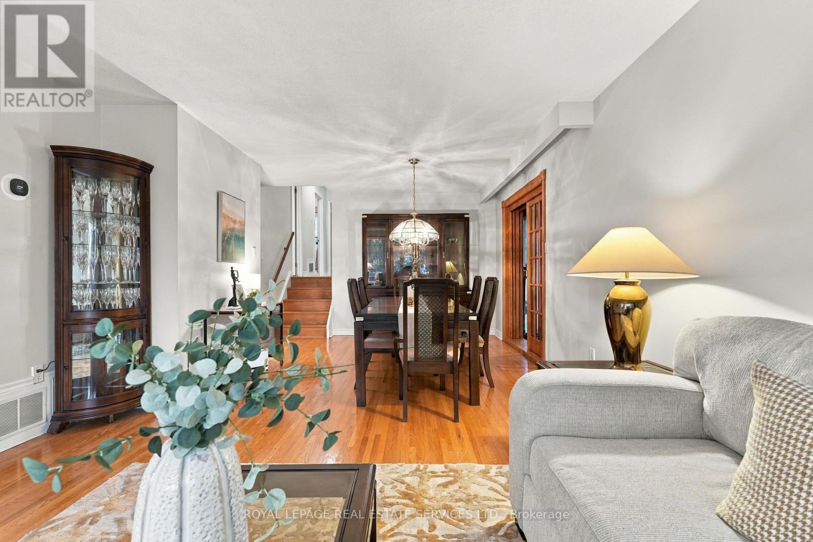 476 Michelle Row, Mississauga, Ontario  L5A 3C3 - Photo 6 - W14092736
