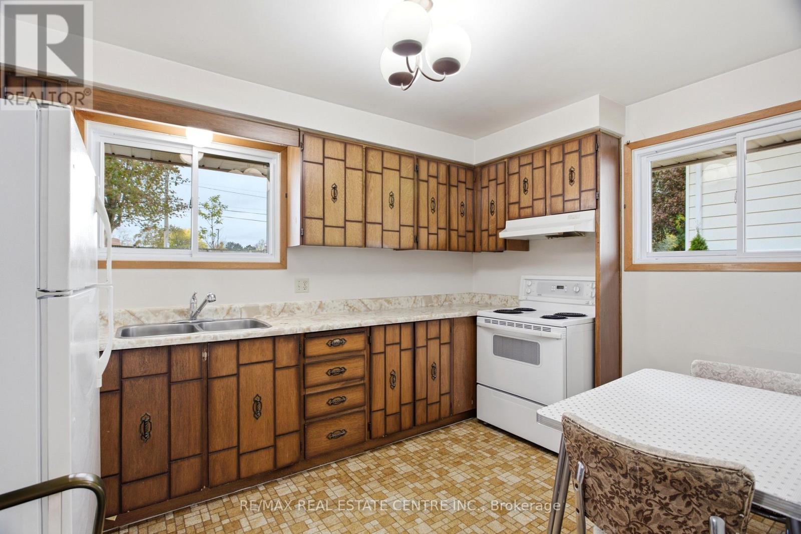 39 Sebas Court, Cambridge, Ontario  N1R 6M4 - Photo 10 - X14092630