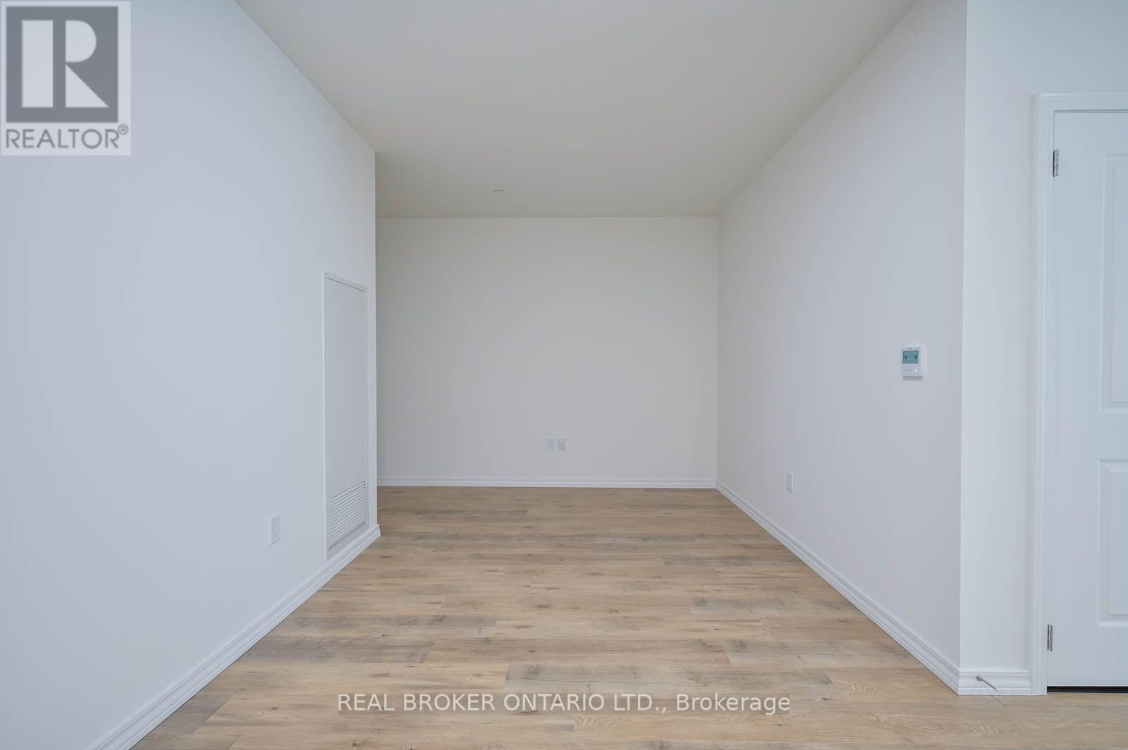 215b - 181 Elmira Road S, Guelph, Ontario  N1K 0E3 - Photo 14 - X14092760