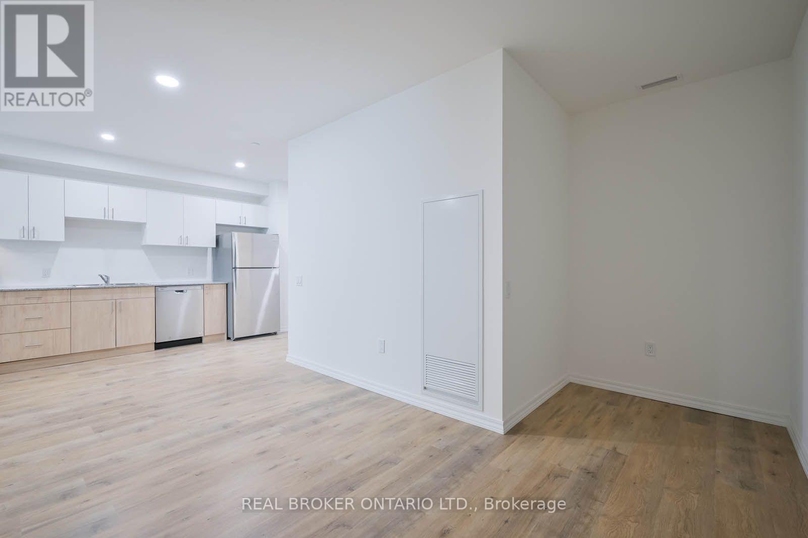 215b - 181 Elmira Road S, Guelph, Ontario  N1K 0E3 - Photo 16 - X14092760