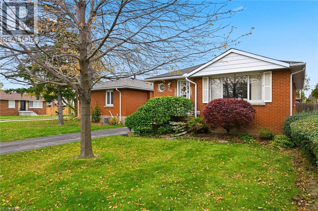 342 East 16th Street, Hamilton, Ontario  L9A 4J9 - Photo 3 - 40866140