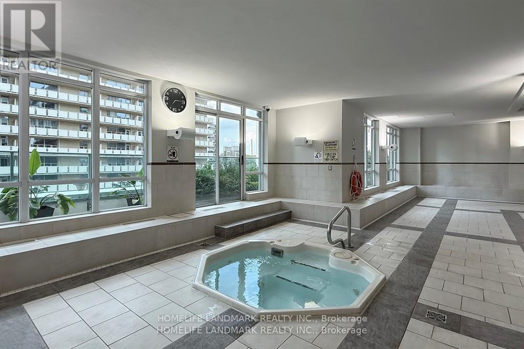 908 - 212 Eglinton Avenue E, Toronto, Ontario M4P 0A3 - Photo 15 - C14091146