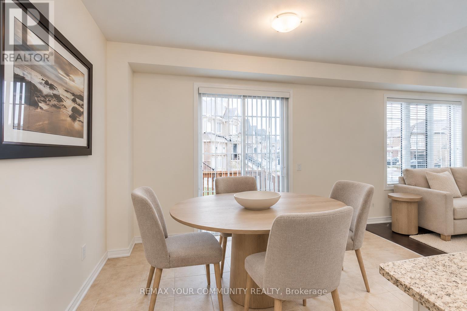750 Prest Way, Newmarket, Ontario  L3X 0J6 - Photo 6 - N14092494
