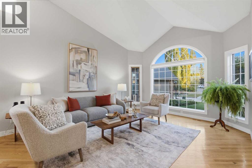 211 Douglasview Road SE Calgary Alberta Canada T2Z2S1 3