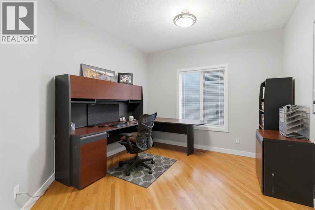 211 Douglasview Road SE, Calgary, Alberta  T2Z 2S1 - Photo 16 - A2352266