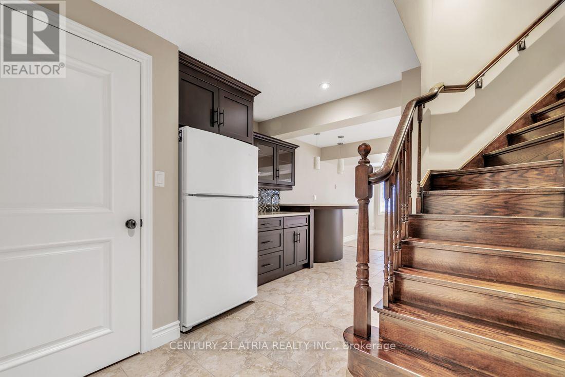 51 Oliver Court, Kitchener, Ontario  N2N 3E7 - Photo 18 - X14092810