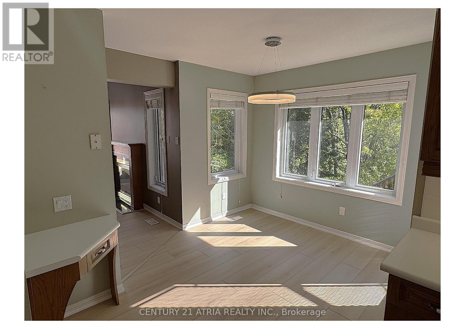 51 Oliver Court, Kitchener, Ontario  N2N 3E7 - Photo 9 - X14092810