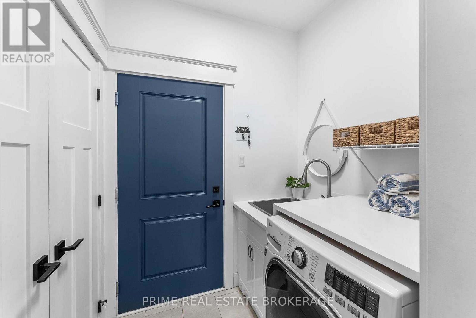 41 Sunrise Lane, Lambton Shores, Ontario  N0M 1T0 - Photo 17 - X14092954