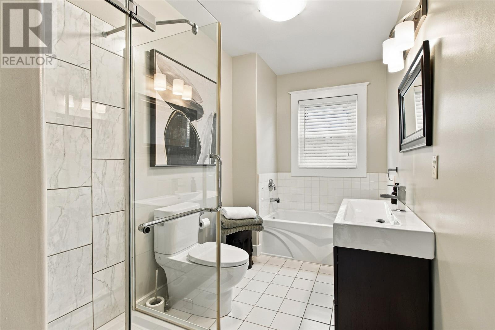 45 Long's Hill, St. John's — photo 20