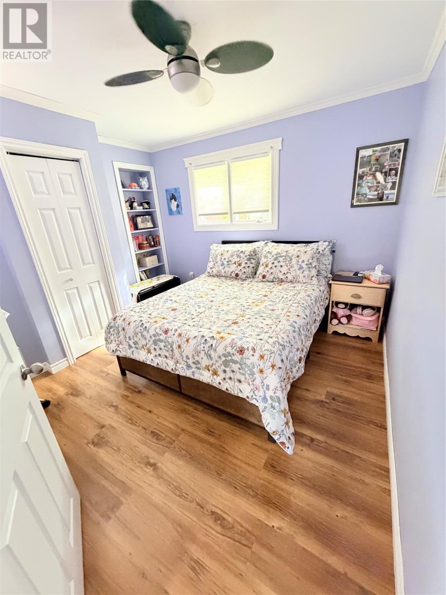 14 Earle Drive, Pasadena — photo 20
