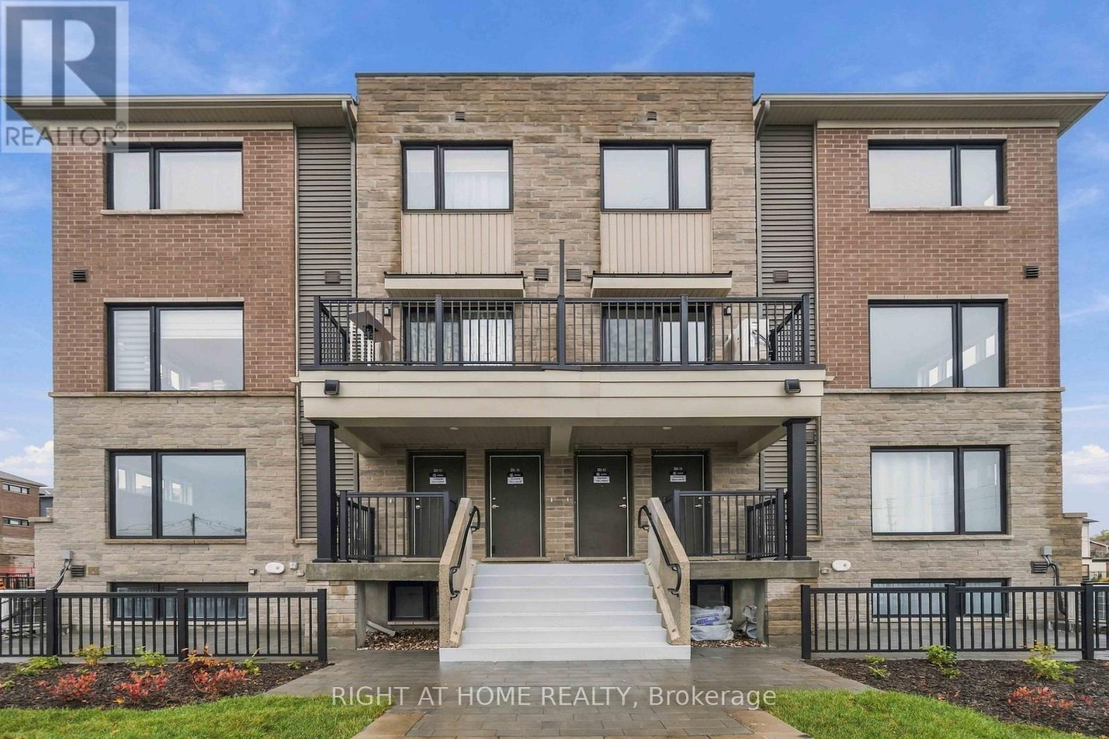 201 Glenroy Gilbert Drive, Ottawa, Ontario  K2J 5G3 - Photo 3 - X14093018