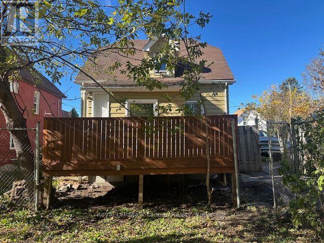 41 Machar Avenue, Thunder Bay, Ontario  P7B 2Y4 - Photo 7 - X14089358