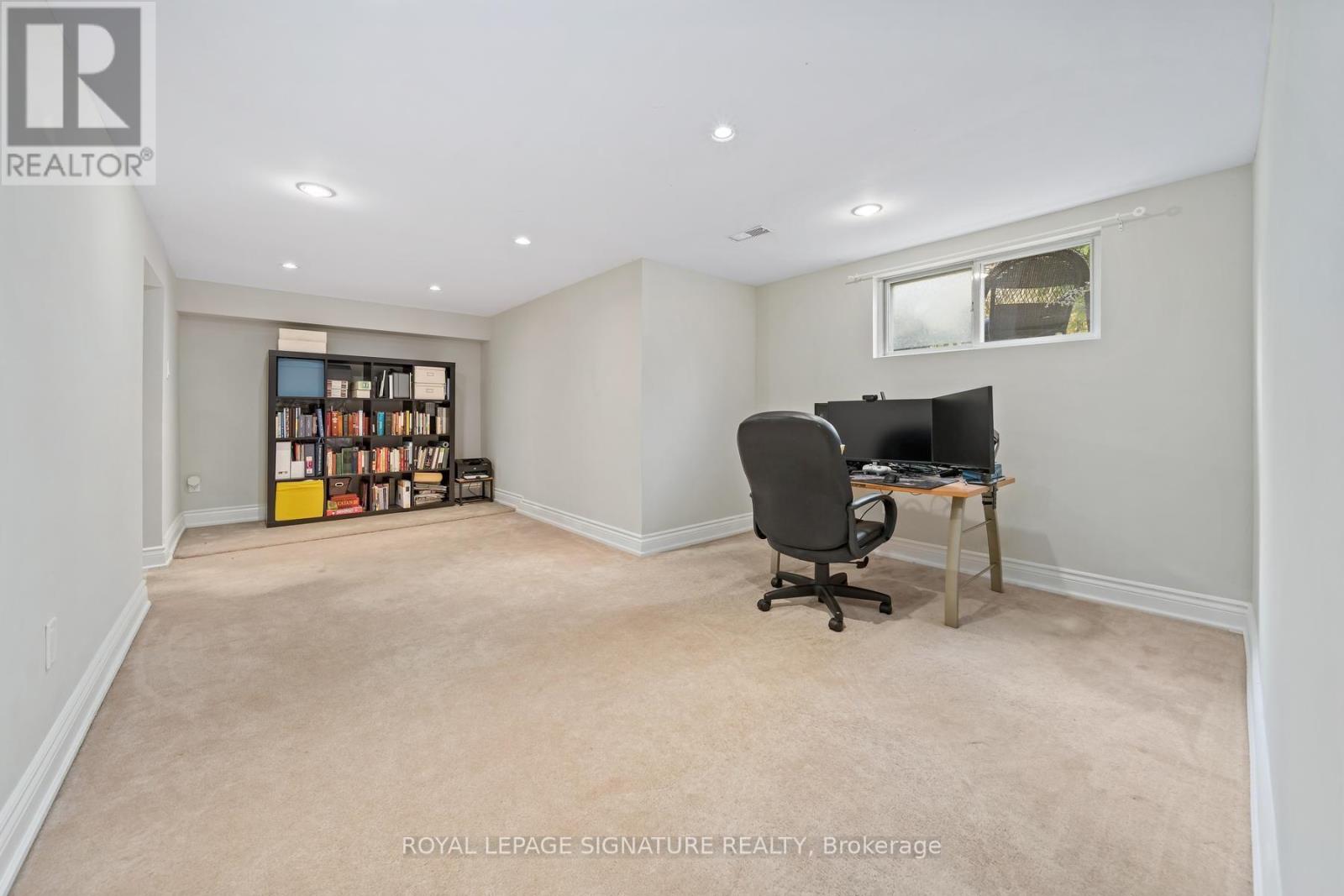 4 Moss Street, Toronto, Ontario  M1E 2B6 - Photo 20 - E14093010