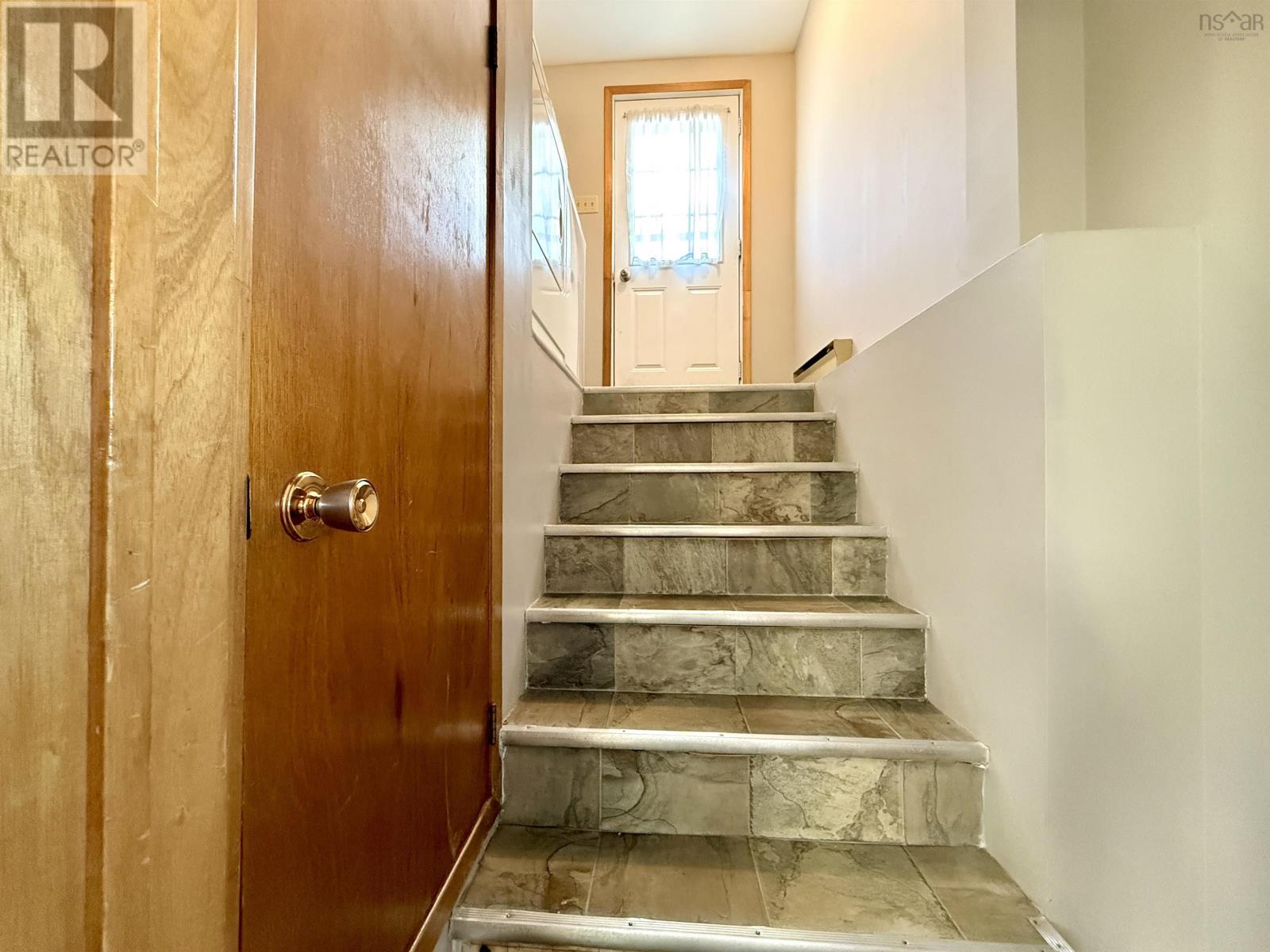 31 Charles Street, Amherst, Nova Scotia  B4H 3P9 - Photo 31 - 202626121