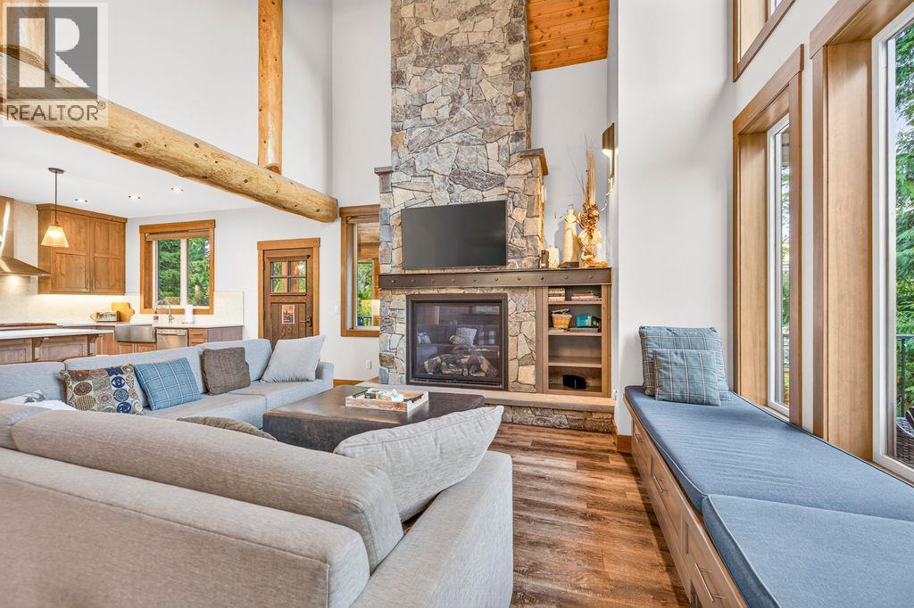 5358 Highline Drive, Fernie, British Columbia  V0B 1M6 - Photo 13 - 10403876