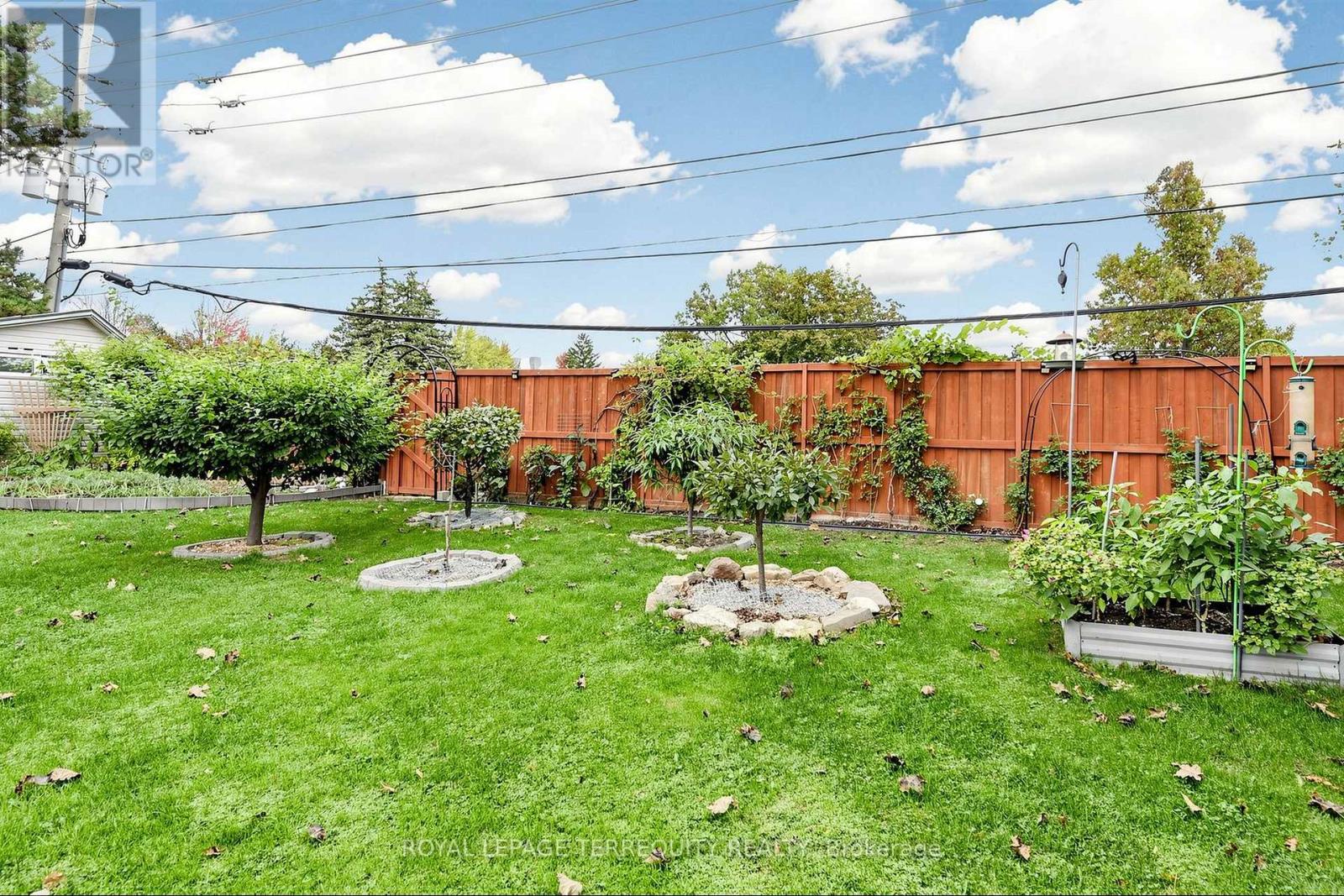 3253 Ibbetson Crescent, Mississauga, Ontario  L5C 1Z1 - Photo 31 - W14092906