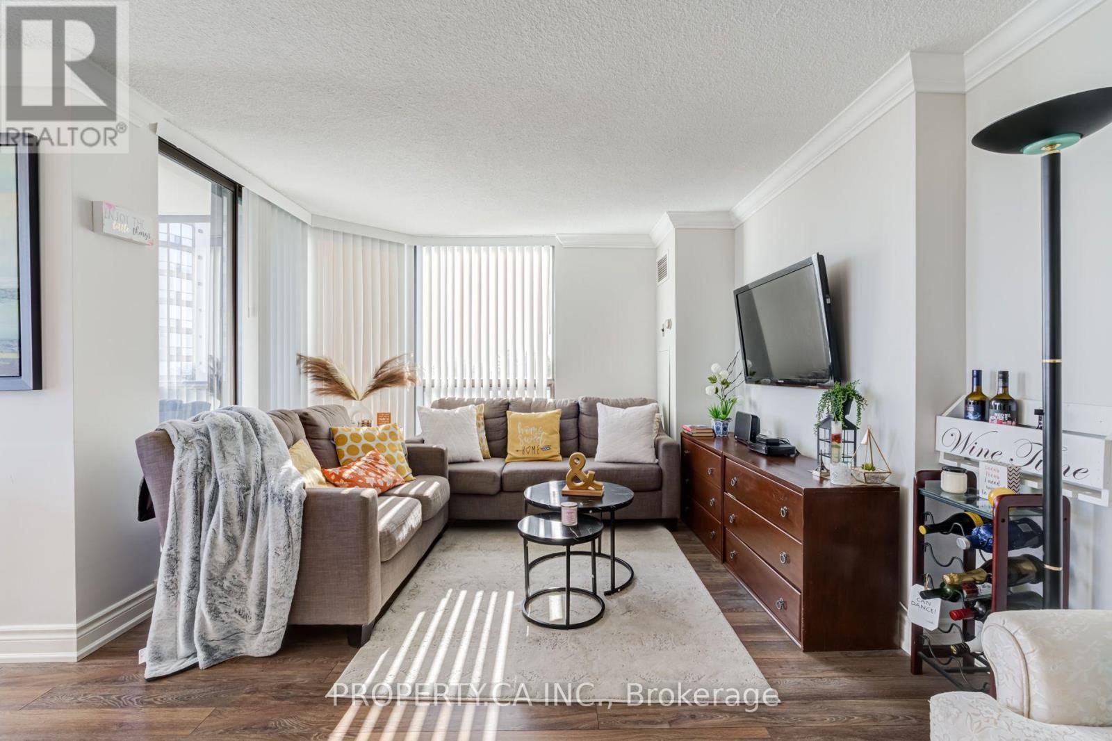 601 - 1155 Bough Beeches Boulevard, Mississauga, Ontario  L4W 4N2 - Photo 11 - W14092932