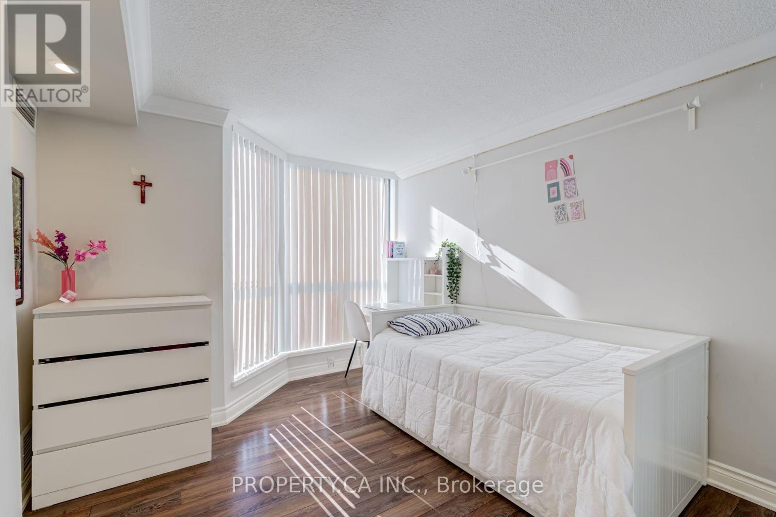 601 - 1155 Bough Beeches Boulevard, Mississauga, Ontario  L4W 4N2 - Photo 20 - W14092932