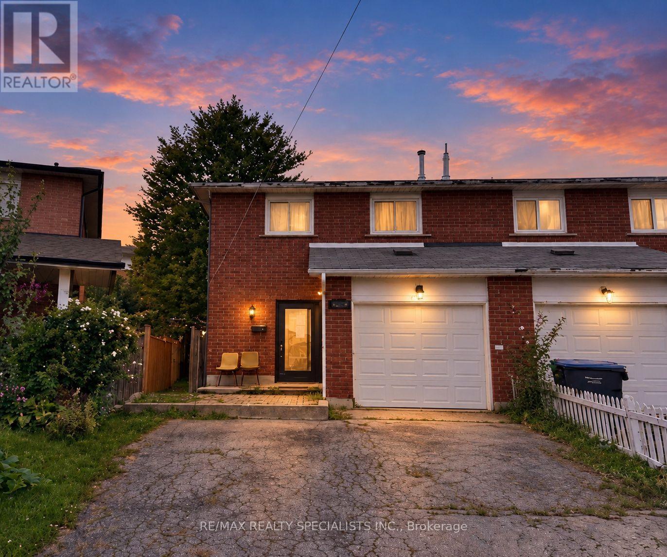 4134 Clevedon Drive, Mississauga, Ontario  L4Z 1J5 - Photo 1 - W14092944