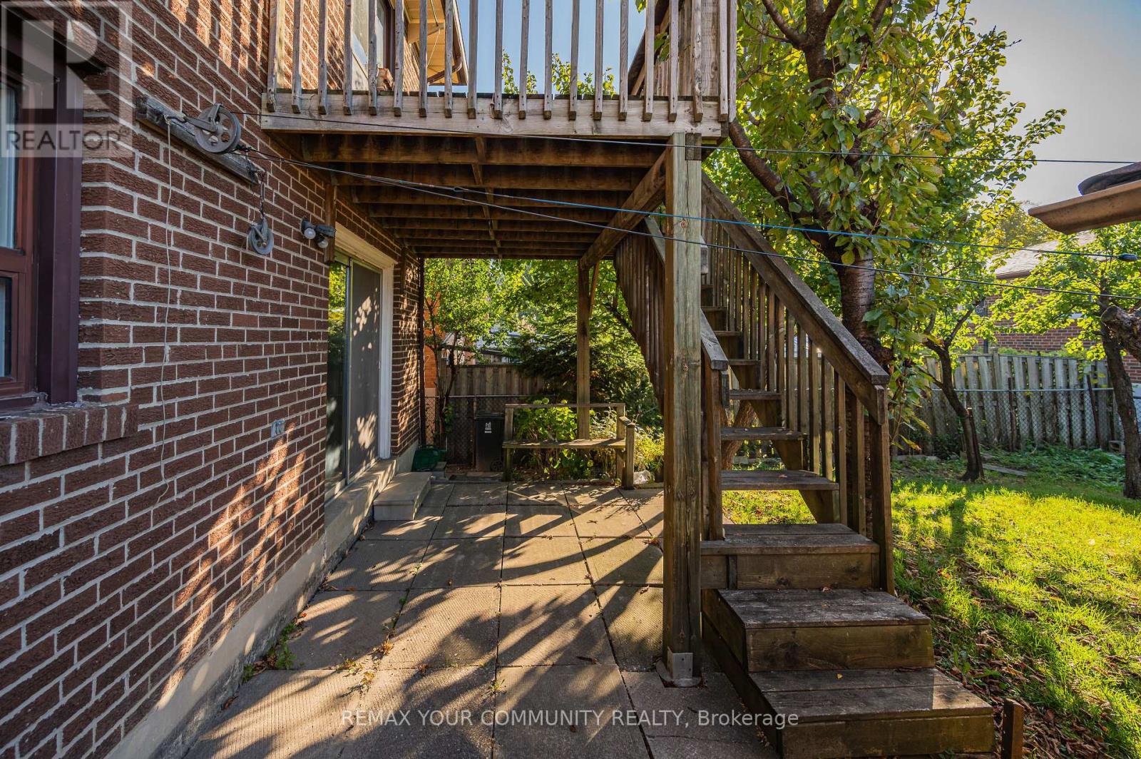 11 Anthia Drive, Toronto, Ontario  M9L 1K6 - Photo 47 - W14093032