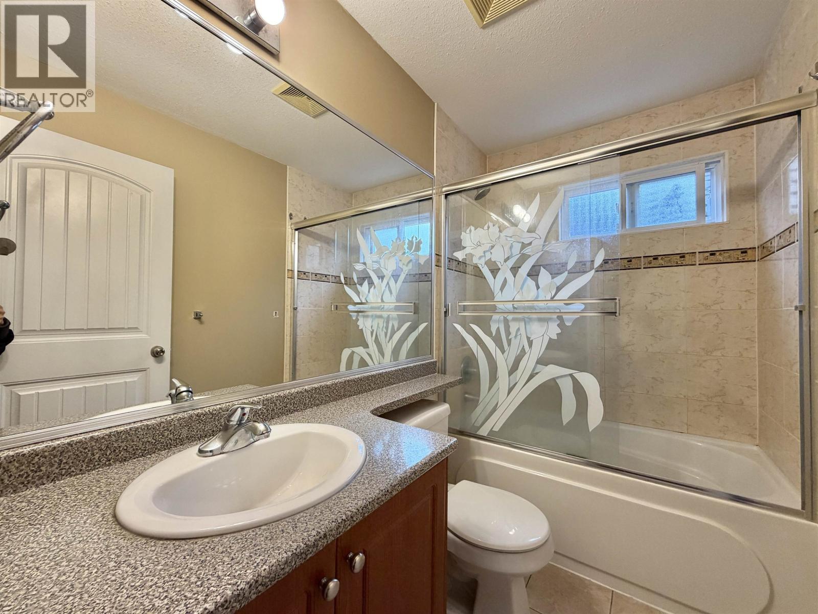1bd 7730 Nelson Avenue, Burnaby, British Columbia  V5J 4C9 - Photo 8 - R3176428