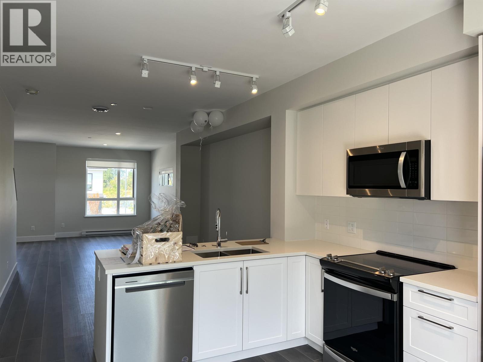 10 4745 Spruce Way, Tsawwassen, British Columbia  V4M 0E8 - Photo 3 - R3176431