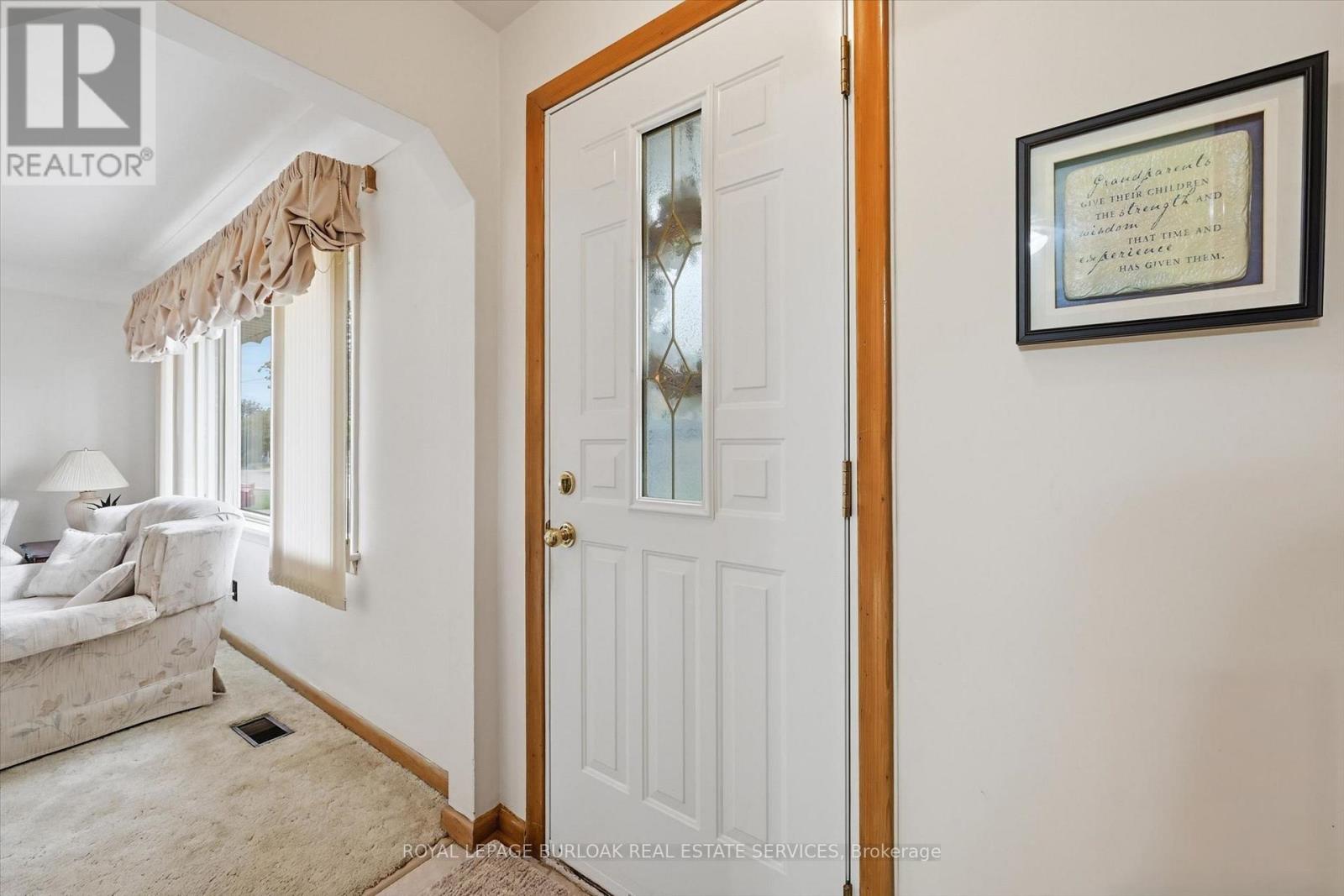 342 East 16th Street, Hamilton, Ontario  L9A 4J9 - Photo 5 - X14092924