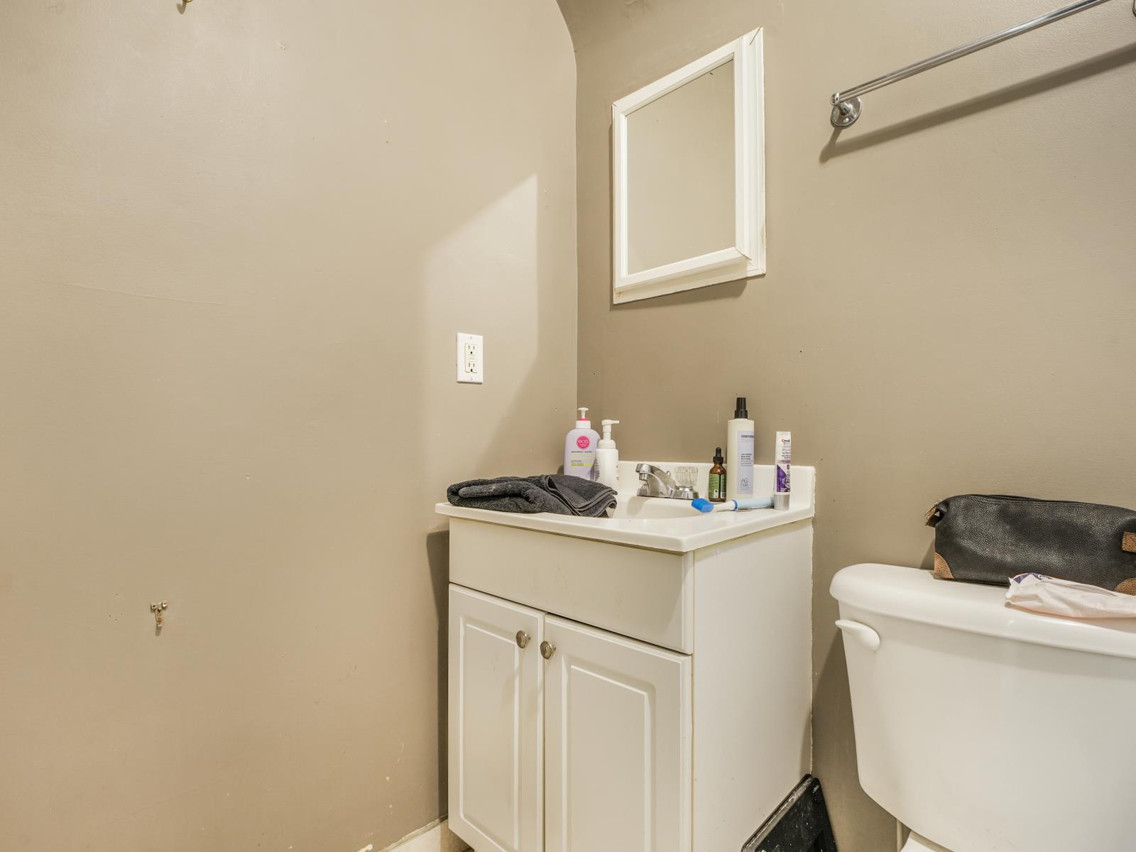 10970 97 St Nw, Edmonton, Alberta    - Photo 43 - 45783356
