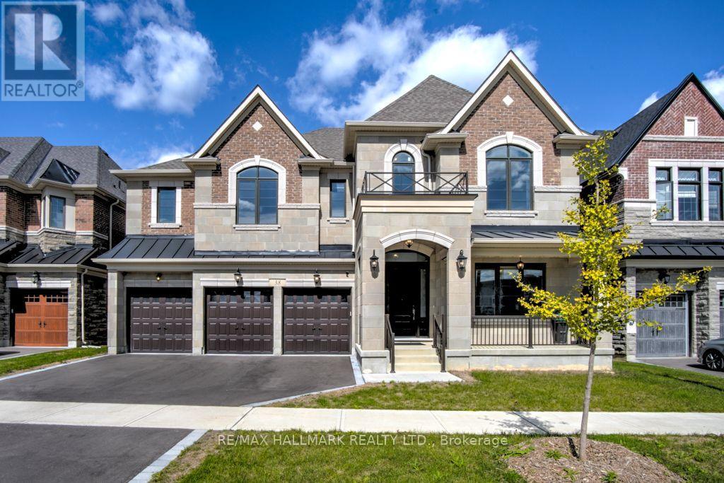 38 RIDGEPOINT ROAD, Vaughan, Ontario