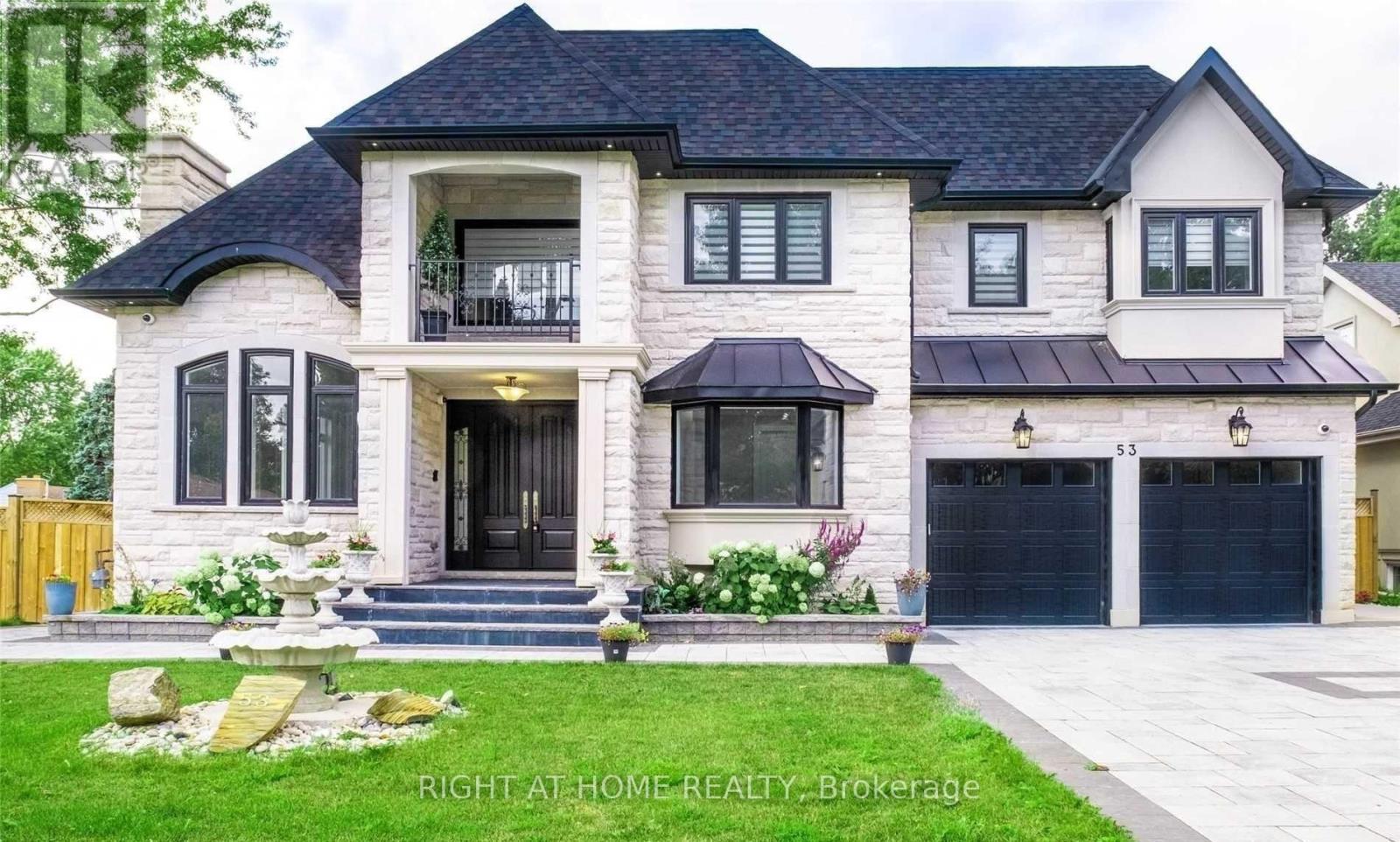 53 EAGLEWOOD BOULEVARD, Mississauga, Ontario