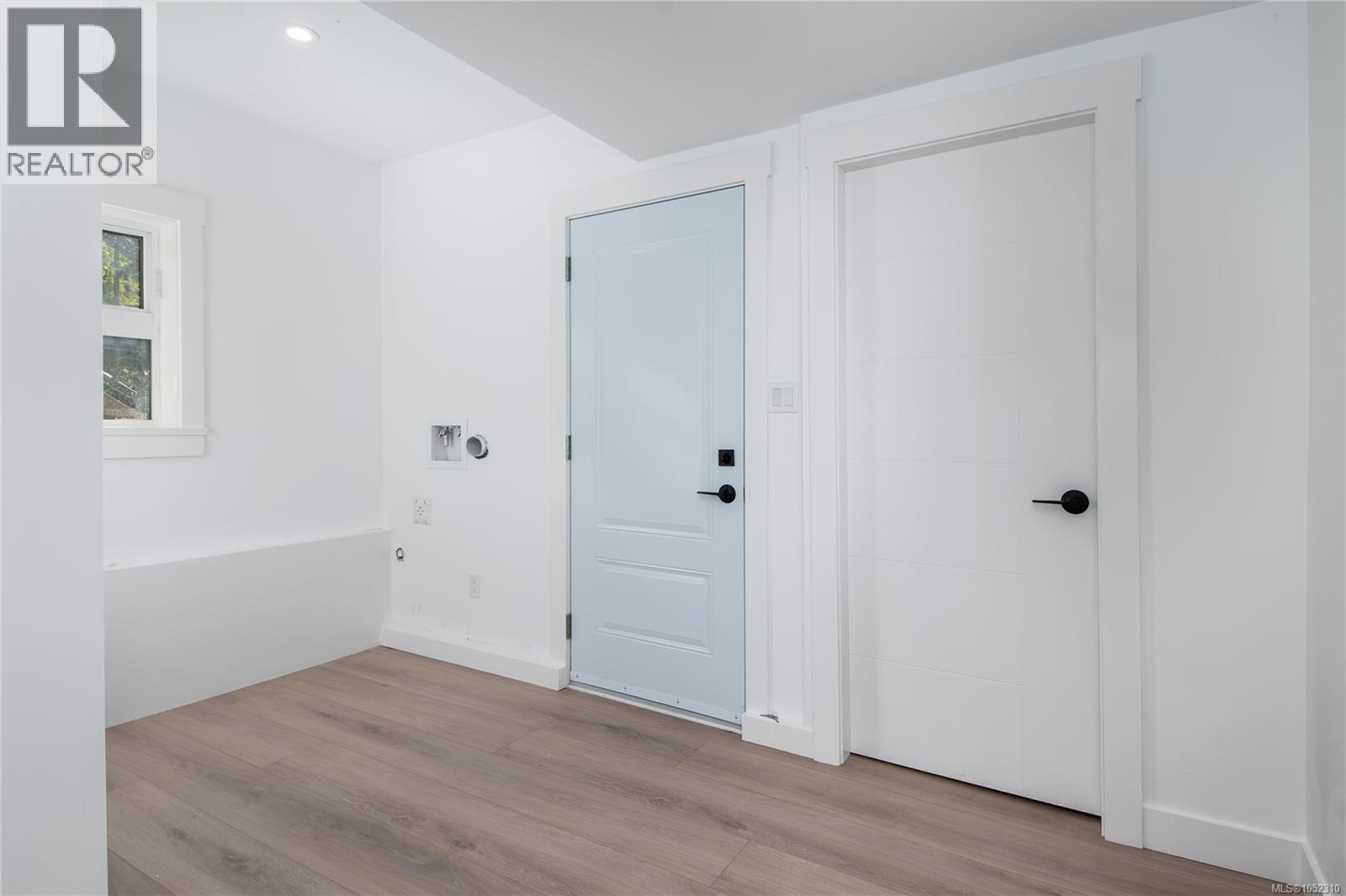 65 Barlow Rd