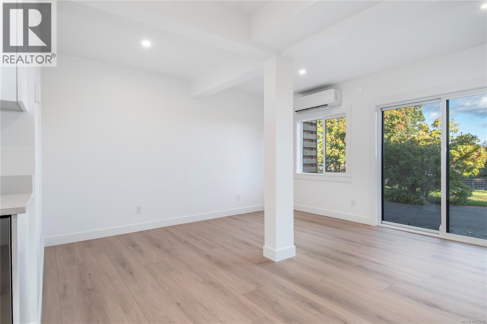 65 Barlow Rd