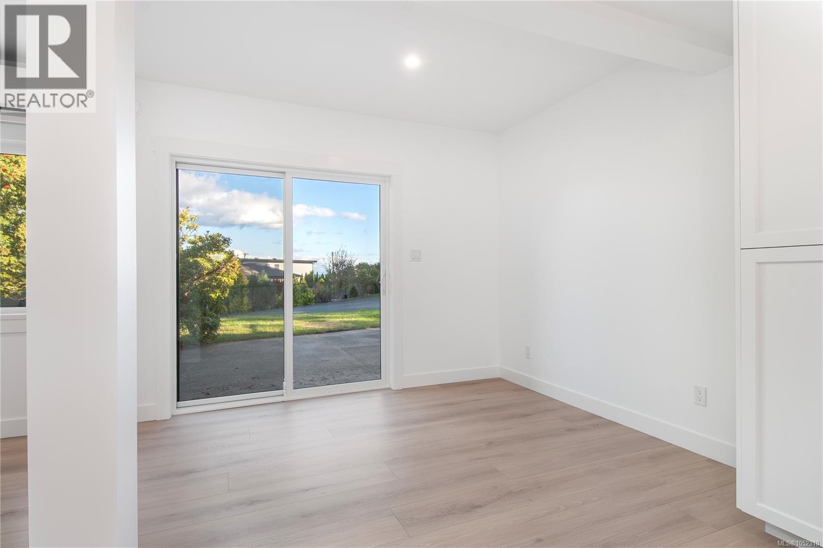65 Barlow Rd