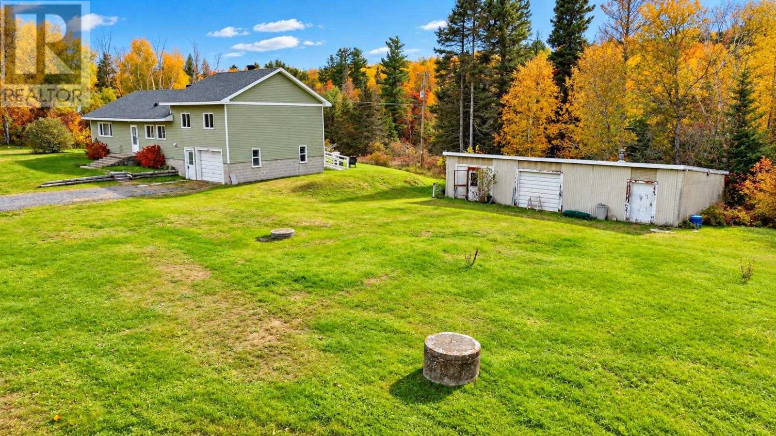 1157 Martin Rd, Spragge, Ontario  P0R 1K0 - Photo 35 - SM262915