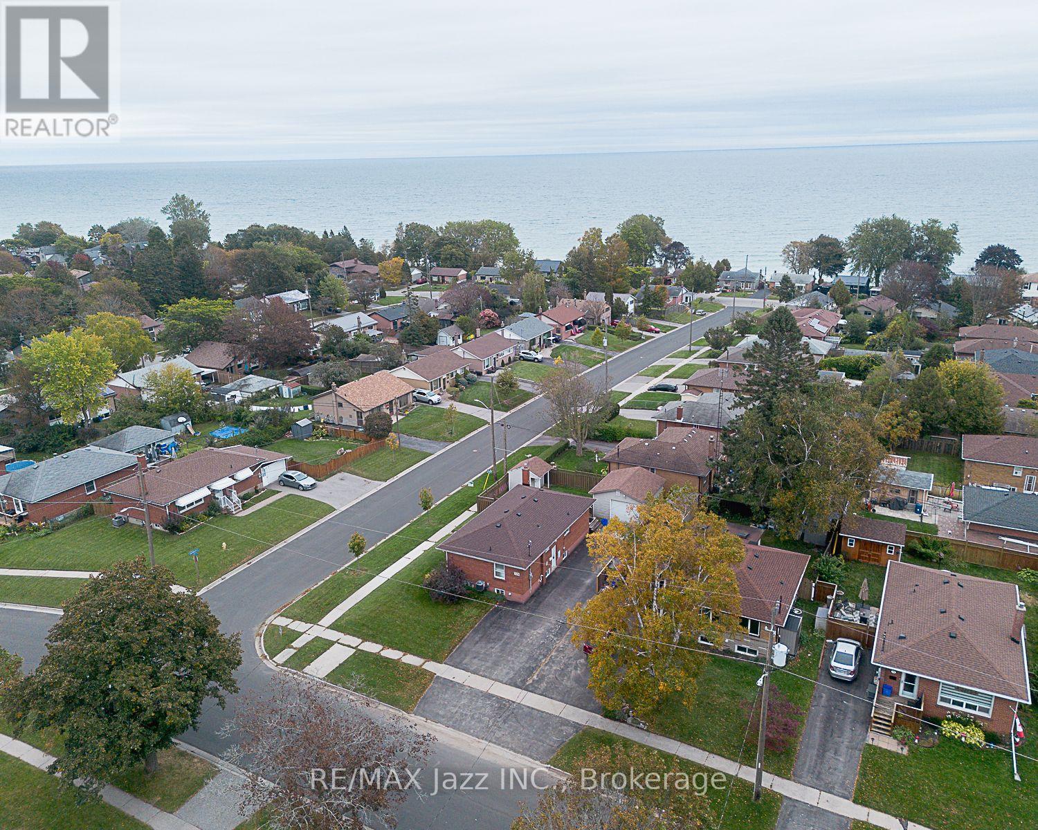 729 Lakeview Avenue, Oshawa, Ontario  L1J 1B7 - Photo 24 - E14093006
