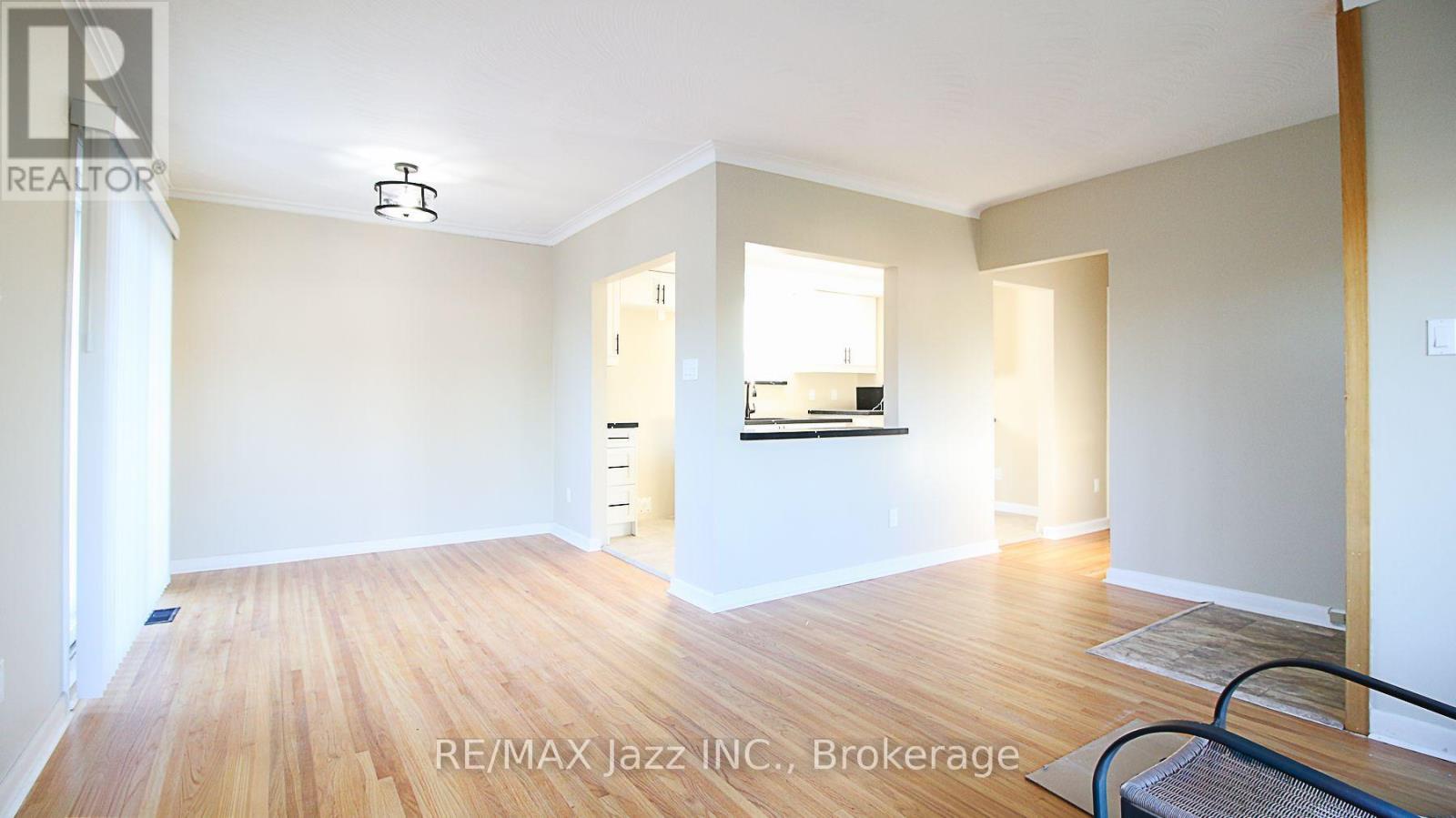 729 Lakeview Avenue, Oshawa, Ontario  L1J 1B7 - Photo 7 - E14093006